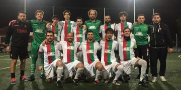 Il gruppo rossoverde prima delmatch con il Ponte San Lorenzo