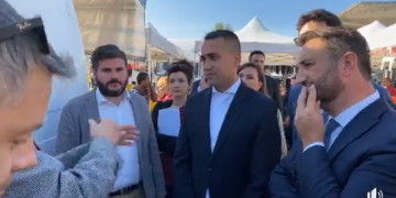 Luigi Di Maio al mercatino del Foro Boario