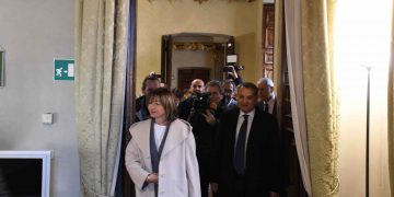 Ad accogliere Donatella Tesei, Fabio Paparelli