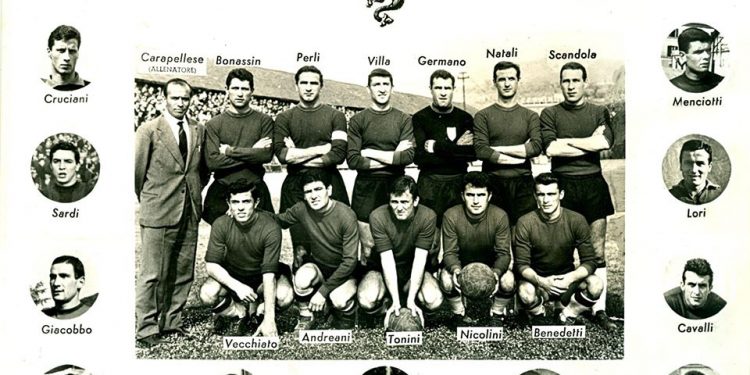 La squadra rossoverde che ha vinto il campionato 1963-64