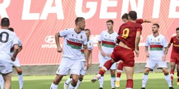 UNA FASE DI GIOCO FI ROMA-TERNANA. FOTO AS ROMA