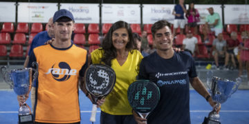 LA COPPIA ARGENTINACALNEGGIA-SALANDRO CHE HA VINTO IL 1°TORNEO FARMACIA ROTONDI DI PADEL