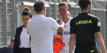 Marco Schenardi cerca di rincuorare Alessia Copia ( foto Alberto Mirimao )