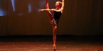 La danzatrice del Balletto di Roma, Azzurra Schena