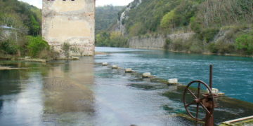 La grande sorgente prima di scendere nel Nera