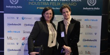 ELISABETTA GIOMMI (A SINISTRA) CON ANDREIA MILHEIRO