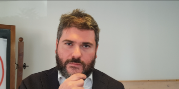 THOMAS DE LUCA