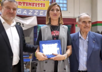 Alessandra Favoriti premiata dal presidente Santini e da Benito Montesi