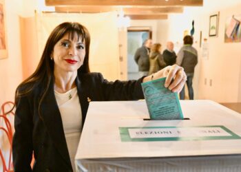 STEFANIA PROIETTI AL VOTO