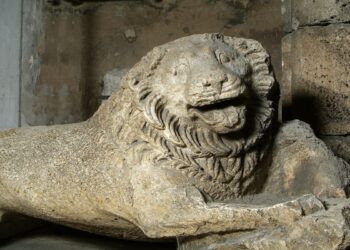 Il Leone di Narni. Un reperto romano anche se la tradizione lo avvicina al romanzo di Lewis