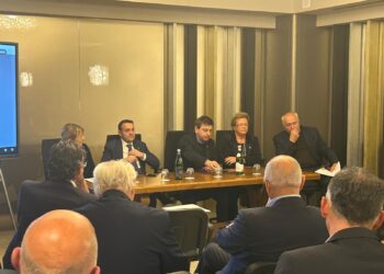 Un momento della riunione di Ance Terni