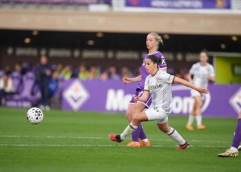 CLAUDIA CICCOTTI IN CAMPO A FIRENZE