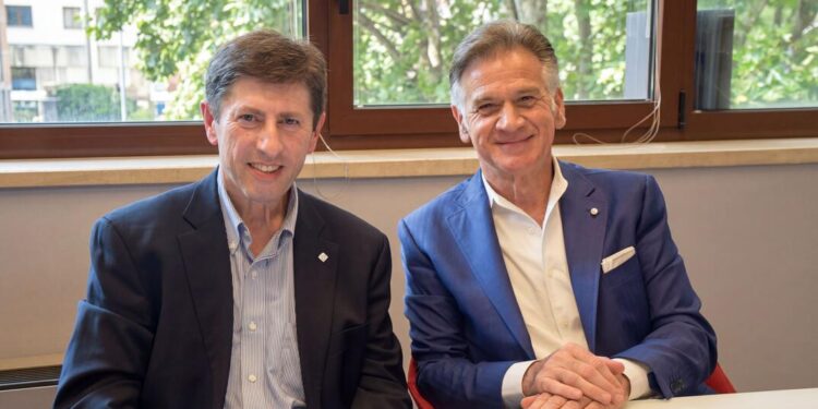 A SINISTRA FABIO SPACCASASSI, AL SUO FIANCO MASSIMO PIACENTI