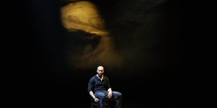 KOHLHAAS adapted from the original novella Michael Kohlhaas (1808) by Heinrich von Kleist;
adapted by Marco Baliani and Remo Rostagno;
Production photography;
Cast: Arinze Kene;
Directed by Omar Elerian;
Lighting and Smoke Effects Design: Jackie Shemesh;
Installation and Costume Design: Ana Ines Jabares-Pita;
Composition and Sound Design: Matthew Herbert;
A Brighton Festival Production;
Brighton Dome Corn Exchange, Brighton, UK;
May 2026;
Photo: Helen Murray
www.helenmurrayphotos.com